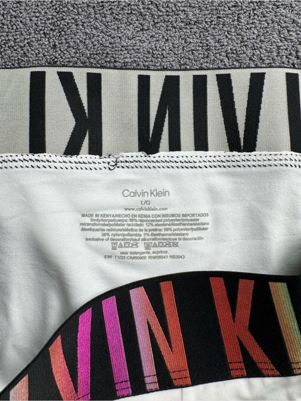 Calvin Klein Men’s White Sport Briefs with Rainbow Logo Waistband - Picture 3 of 3